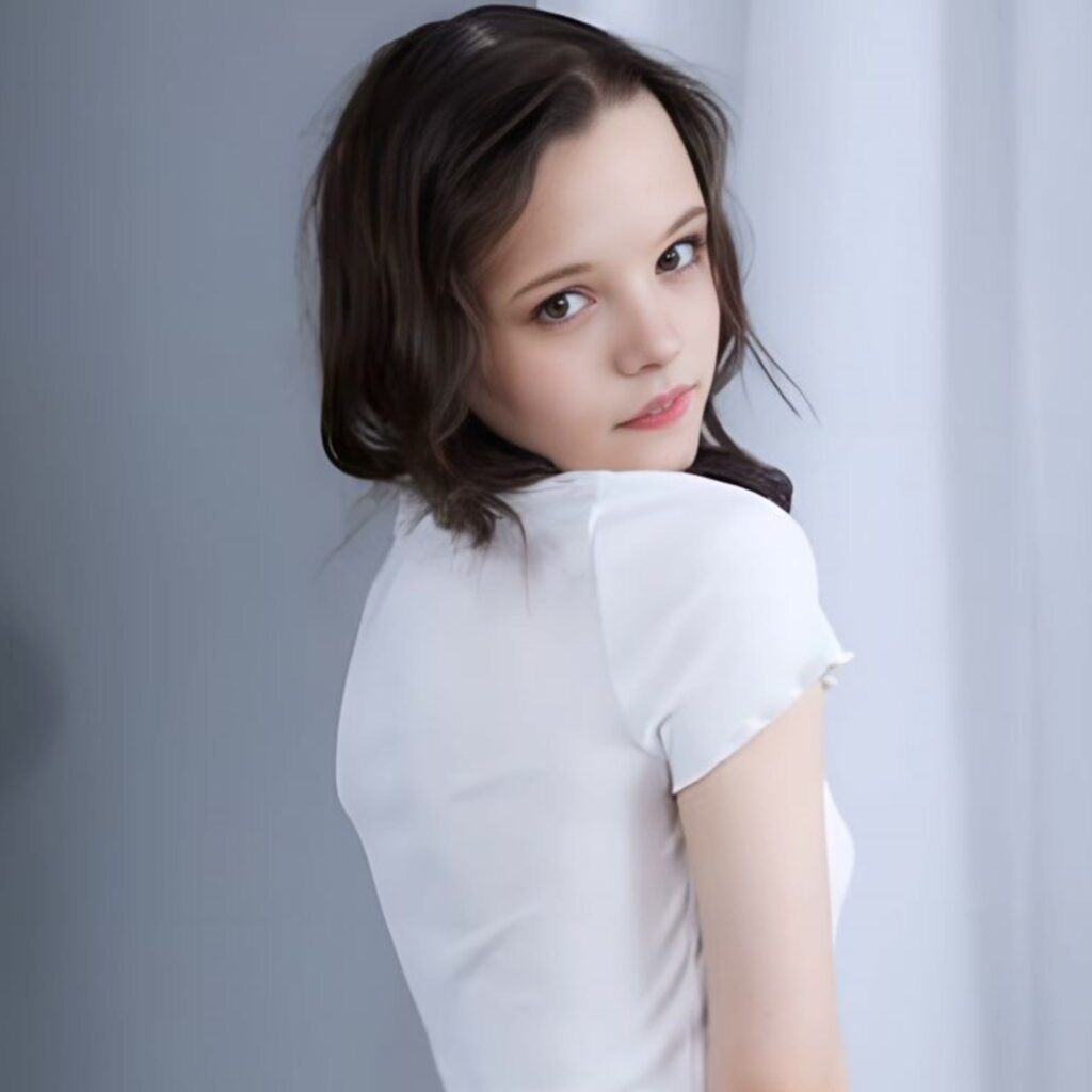 Dakota Doll: Biography, Career, Photos & Social Life 2025