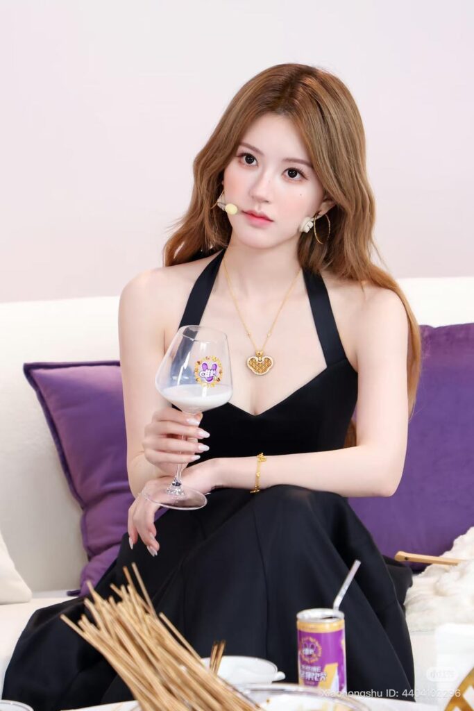 Zhao Lu Si: Biography, Dramas, Career & Latest Updates 2025